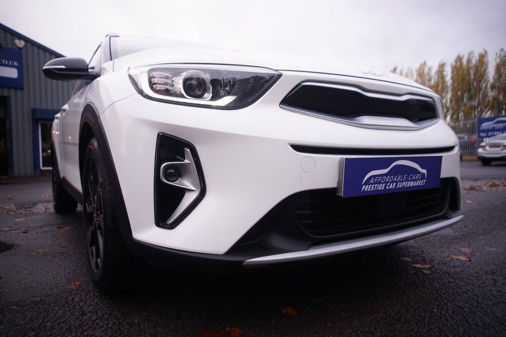 Used Kia Stonic 2022 for sale - 76147641: Photo 33