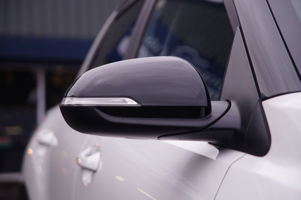 Used Kia Stonic 2022 for sale - 76147641: Photo 37