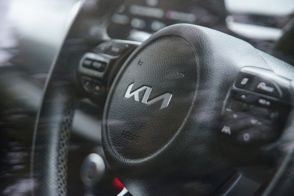 Used Kia Stonic 2022 for sale - 76147641: Photo 8