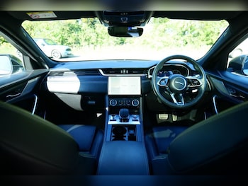 Used Jaguar F-Pace 2022 for sale - 79022195: Photo