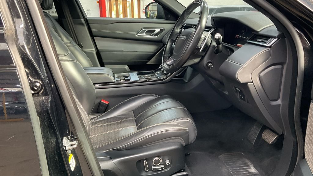 Used Land Rover Range Rover Velar 2018 for sale - 78044804: Photo 10