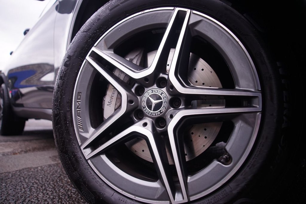 Used Mercedes-Benz GLC 2019 for sale - 76570037: Photo 35