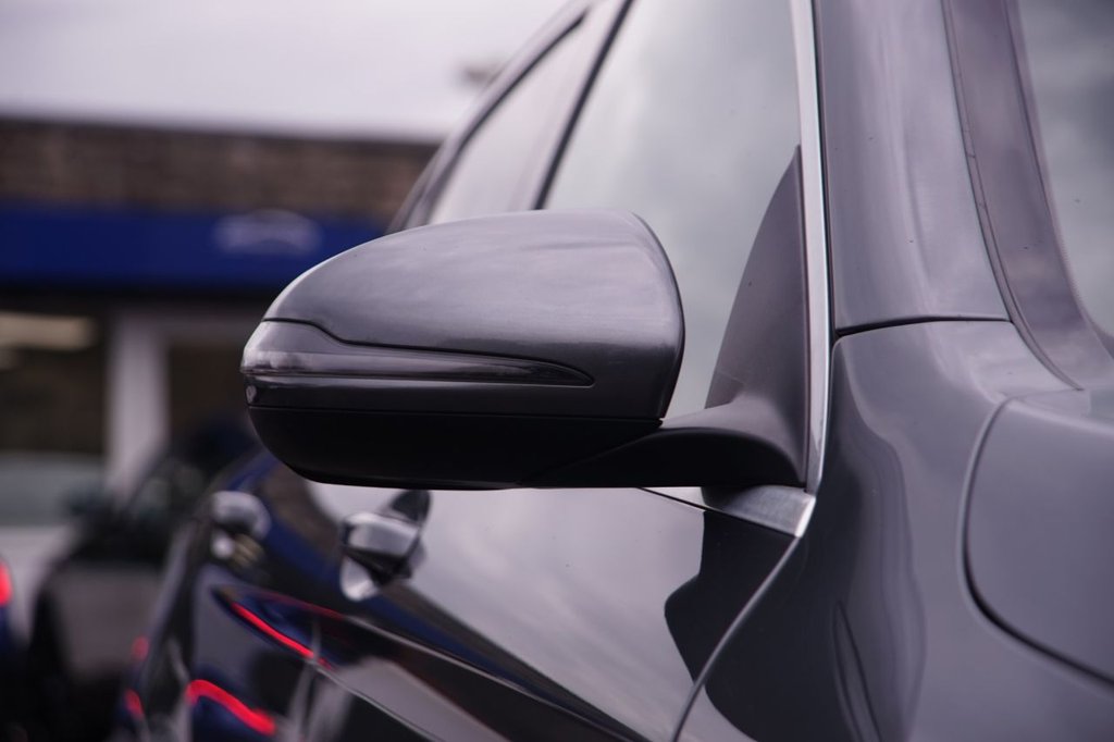 Used Mercedes-Benz GLC 2019 for sale - 76570037: Photo 37