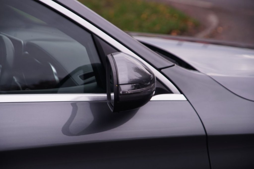 Used Mercedes-Benz GLC 2019 for sale - 76570037: Photo 38