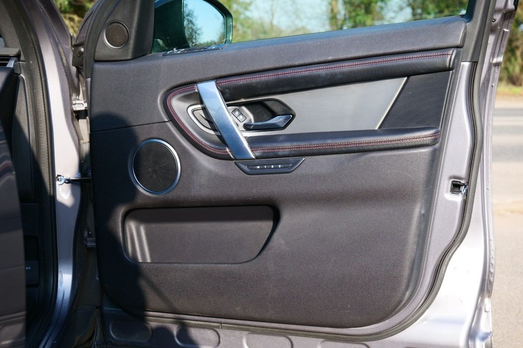 Used Land Rover Discovery Sport 2021 for sale - 77437340: Photo 26