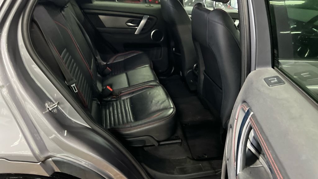 Used Land Rover Discovery Sport 2021 for sale - 77437340: Photo 8