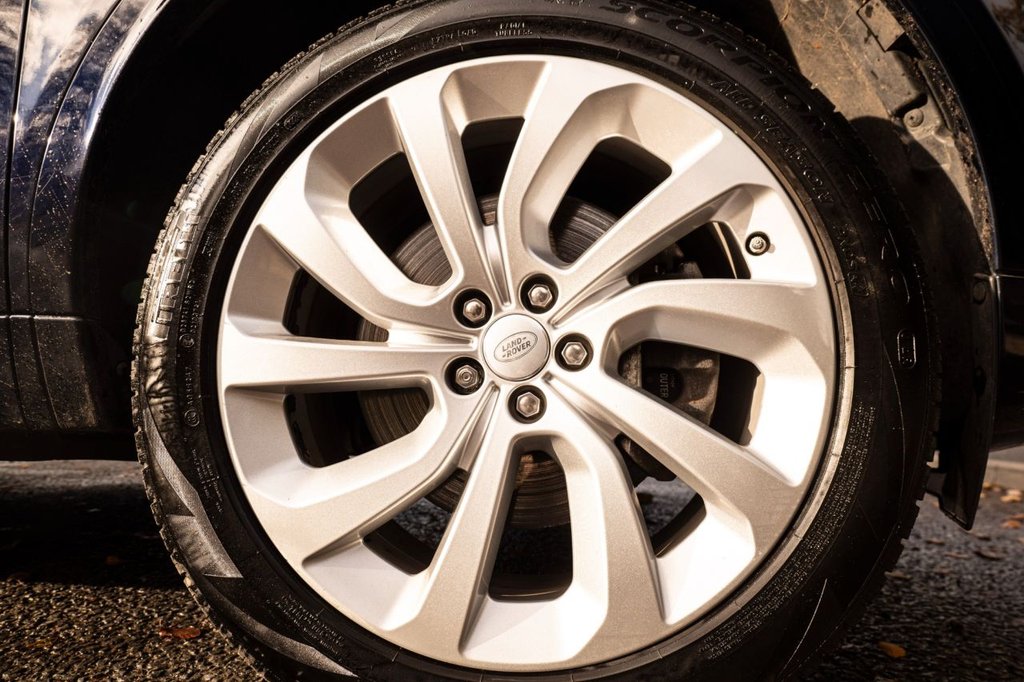 Used Land Rover Discovery Sport 2020 for sale - 77341509: Photo 29