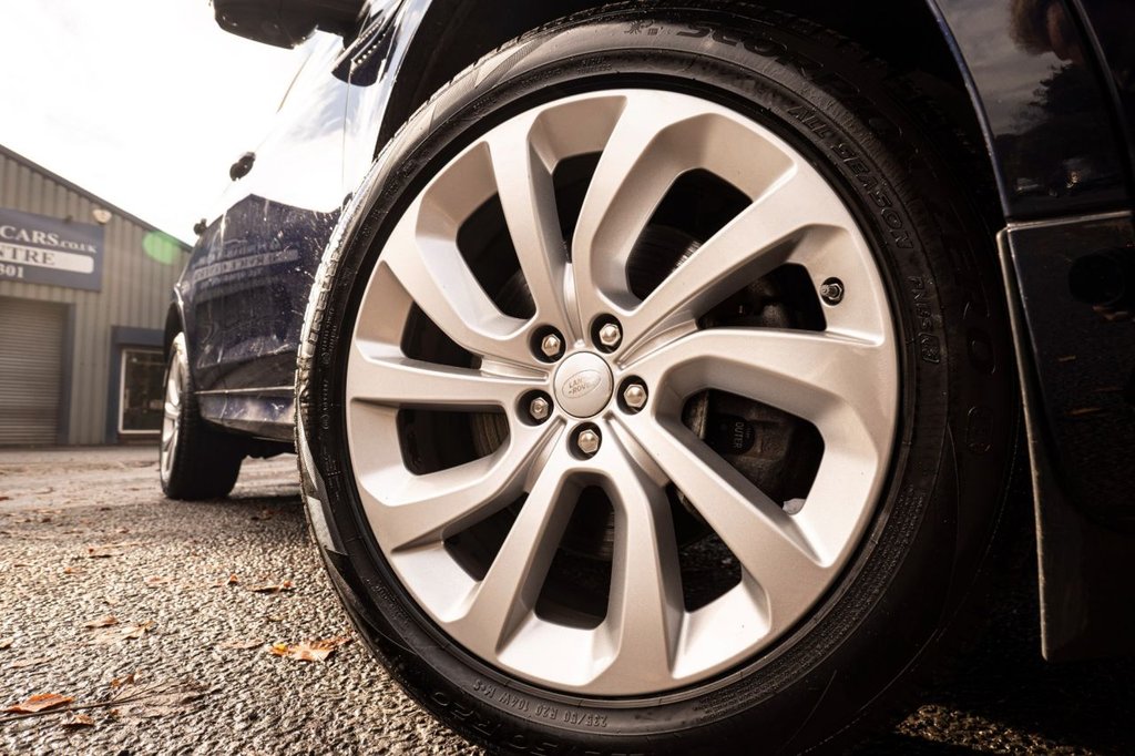 Used Land Rover Discovery Sport 2020 for sale - 77341509: Photo 31