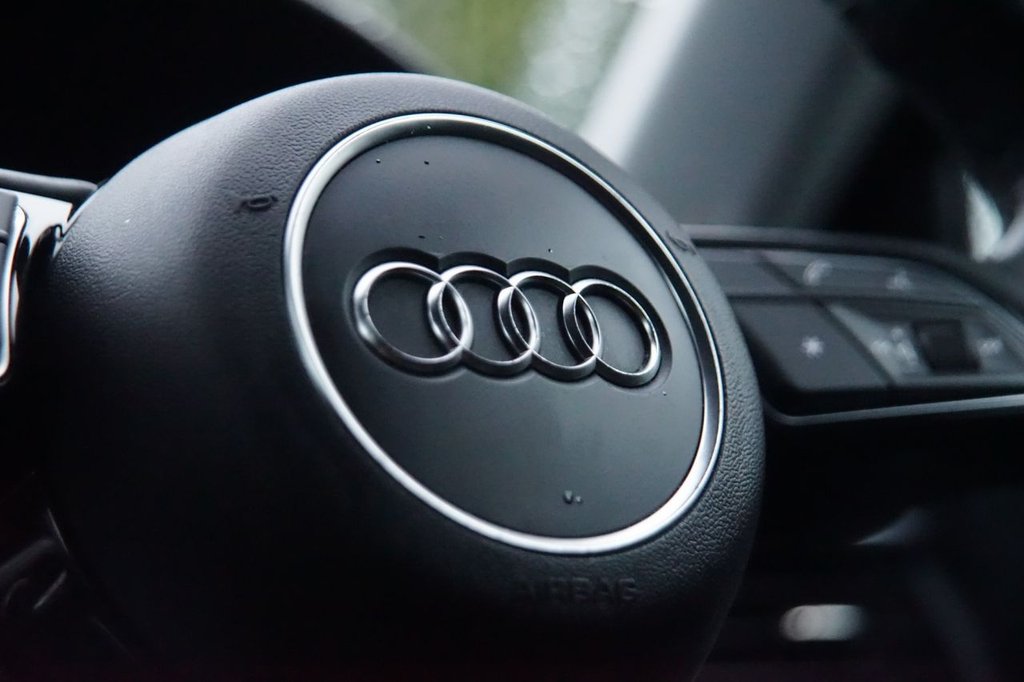 Used Audi A4 2021 for sale - 76604394: Photo 8