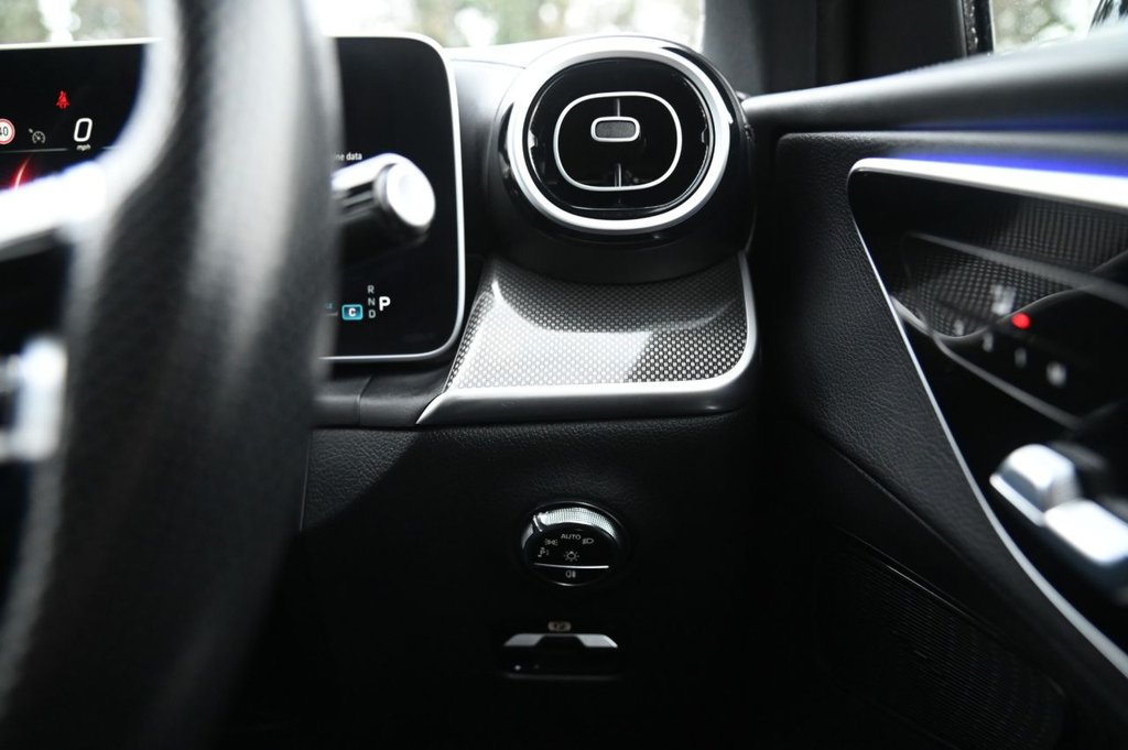 Used Mercedes-Benz GLC 2023 for sale - 77121829: Photo 15