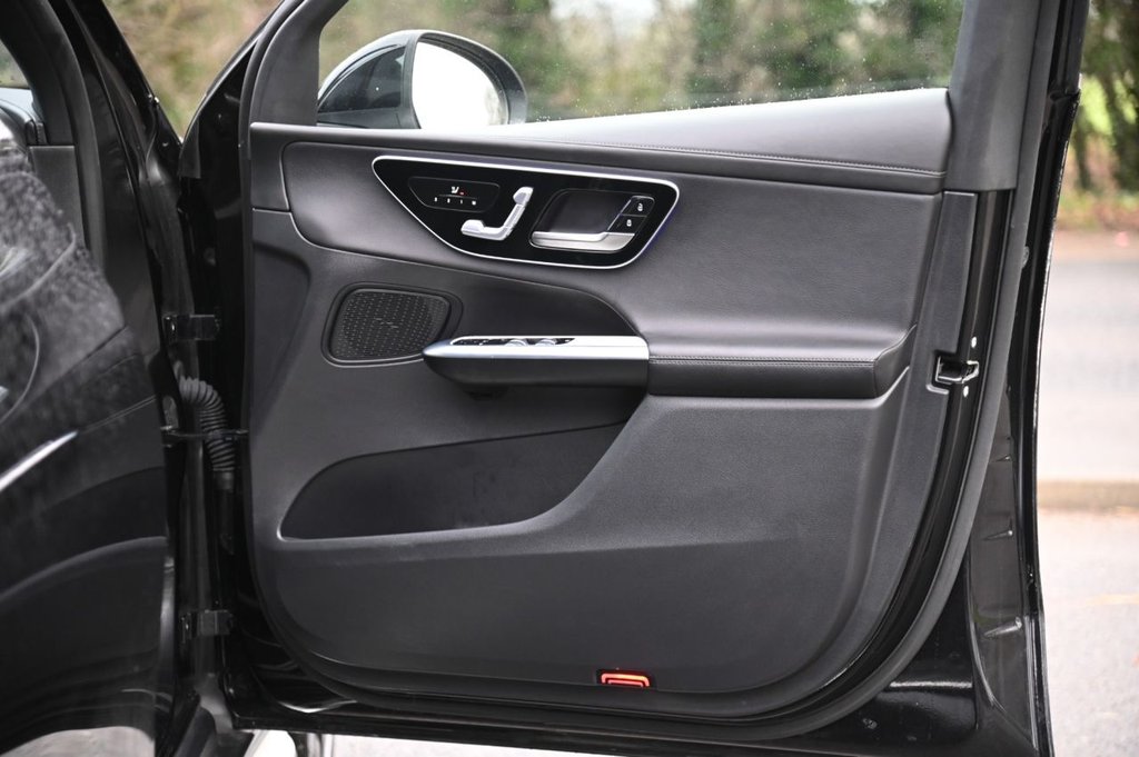 Used Mercedes-Benz GLC 2023 for sale - 77121829: Photo 29