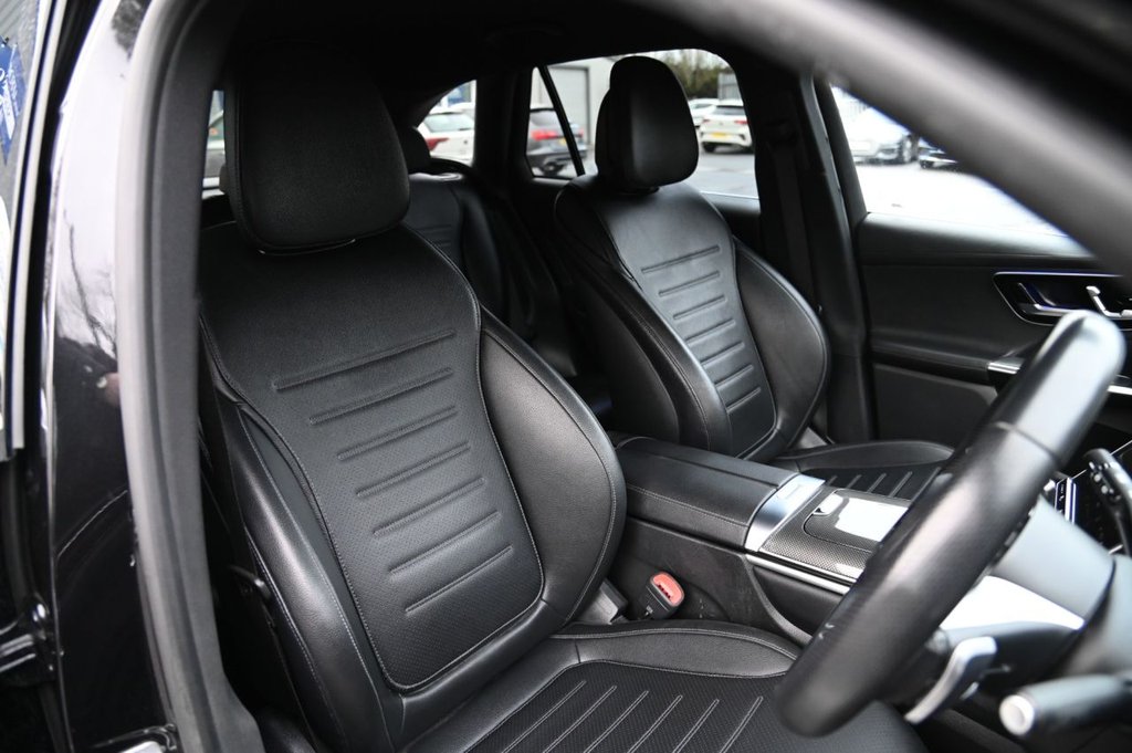 Used Mercedes-Benz GLC 2023 for sale - 77121829: Photo 32