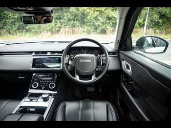 Used Land Rover Range Rover Velar 2017 for sale - 74947160: Photo