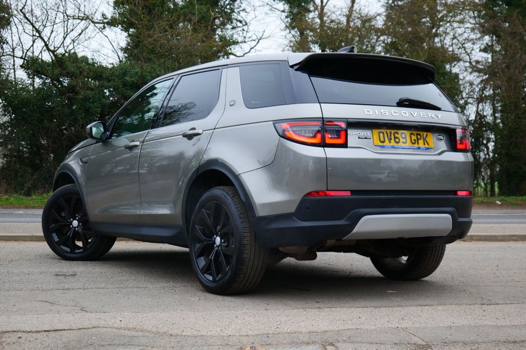 Used Land Rover Discovery Sport 2019 for sale - 77820659: Photo 2