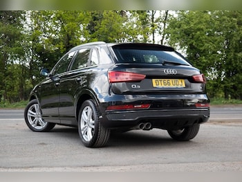 Used Audi Q3 2017 for sale - 75800125: Photo