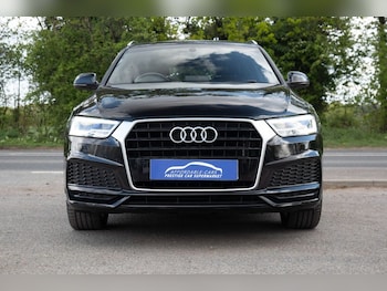Used Audi Q3 2017 for sale - 75800125: Photo