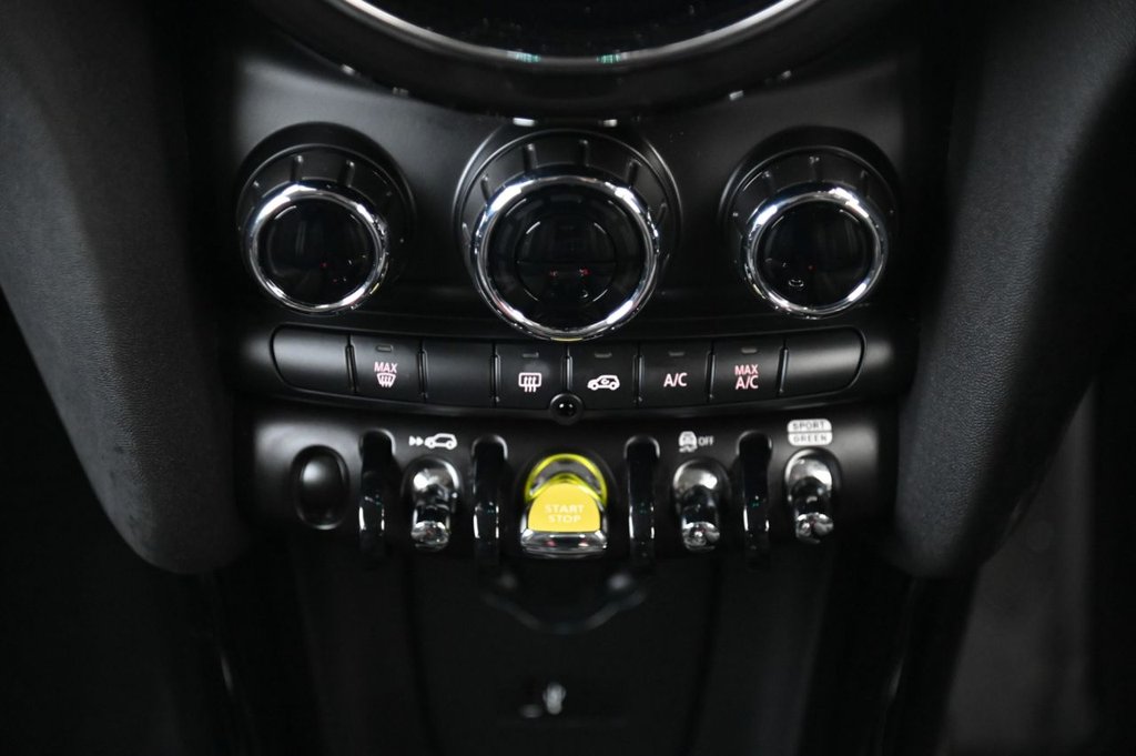 Used MINI Electric Hatch 2021 for sale - 77065255: Photo 17