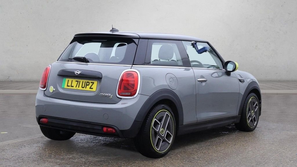 Used MINI Hatch 2021 for sale - 77065255: Photo 2