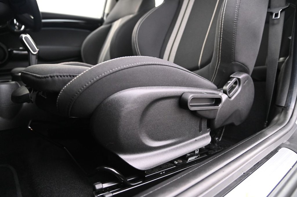 Used MINI Electric Hatch 2021 for sale - 77065255: Photo 23