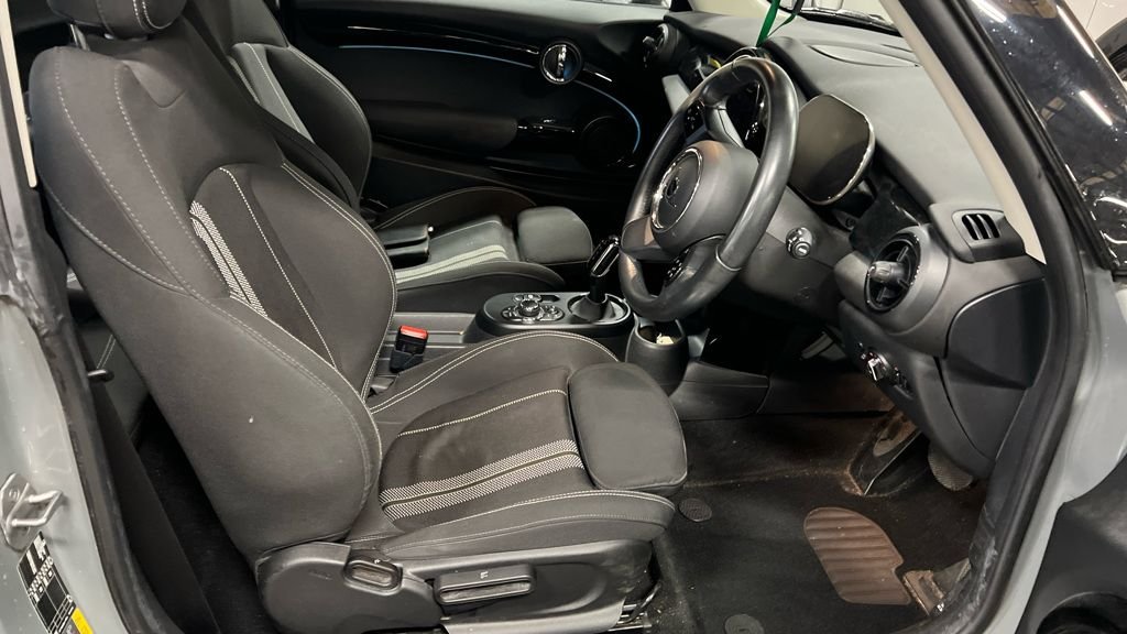 Used MINI Hatch 2021 for sale - 77065255: Photo 7