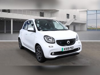 2019 (19) - 60kW EQ Prime Premium Plus 17kWh 5dr Auto