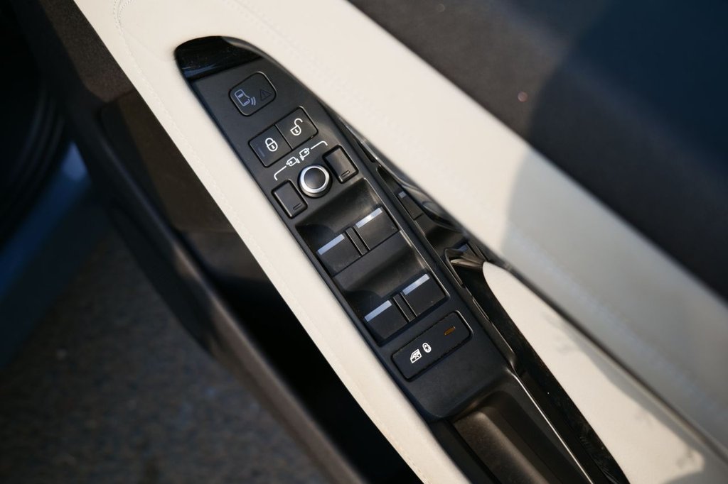 Used Land Rover Range Rover Evoque 2019 for sale - 77594720: Photo 31
