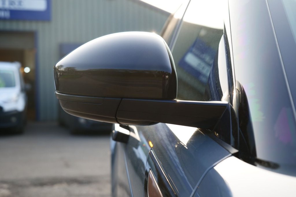 Used Land Rover Range Rover Evoque 2019 for sale - 77594720: Photo 47