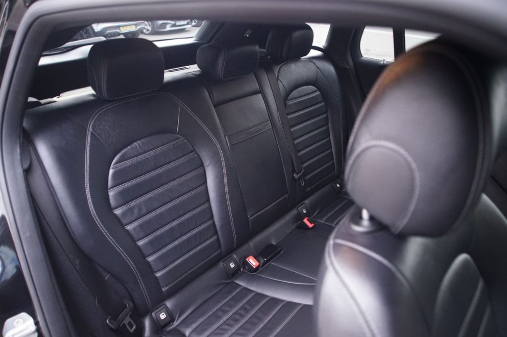 Used Mercedes-Benz EQC 2020 for sale - 75999095: Photo 32