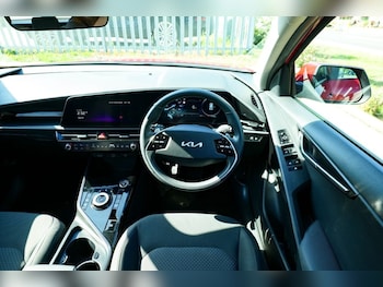 Used Kia Niro 2024 for sale - 78458000: Photo