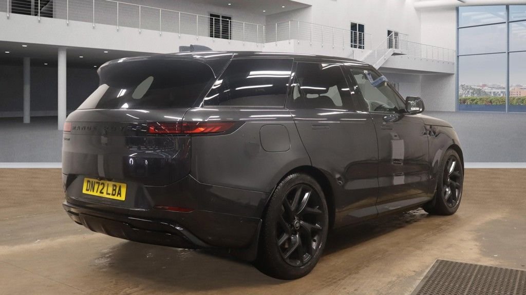 Used Land Rover Range Rover Sport 2022 for sale - 77302426: Photo 2