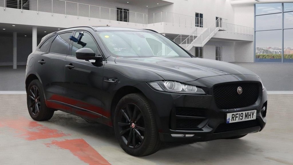 Used Jaguar F-Pace 2019 for sale - 76655102: Photo 1