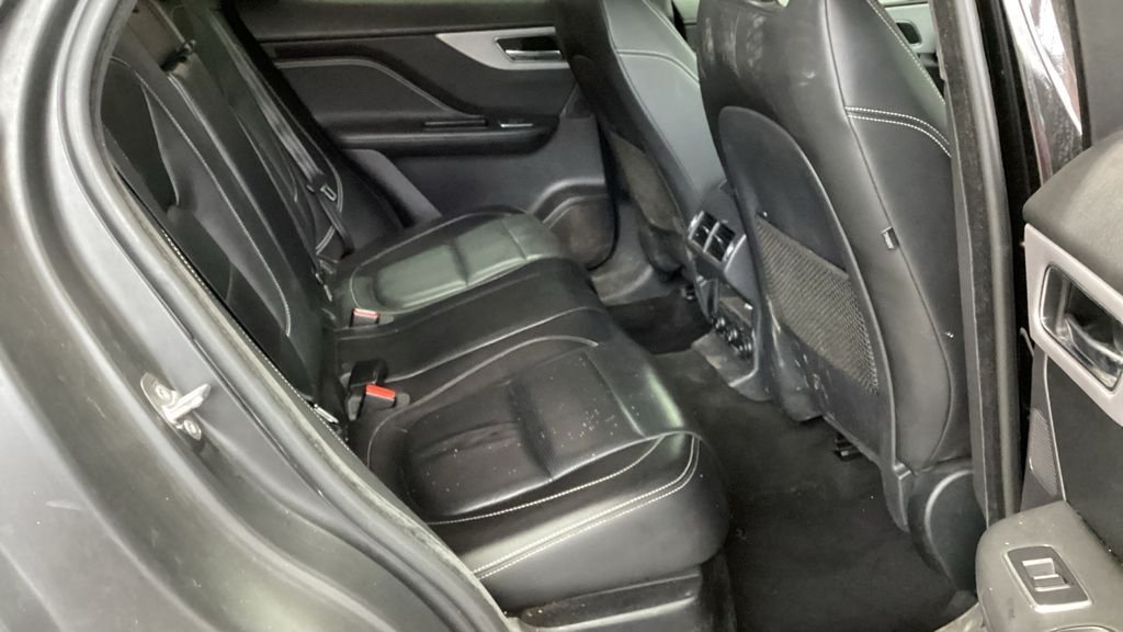 Used Jaguar F-Pace 2019 for sale - 76655102: Photo 8