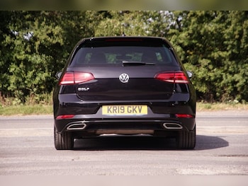 Used Volkswagen Golf 2019 for sale - 75855046: Photo