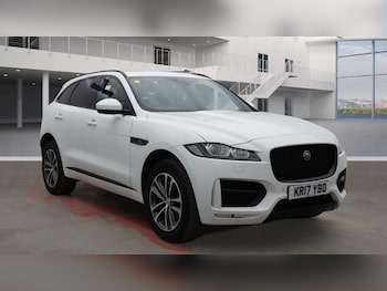 Used Jaguar F-Pace 2017 for sale - 76430086: Photo