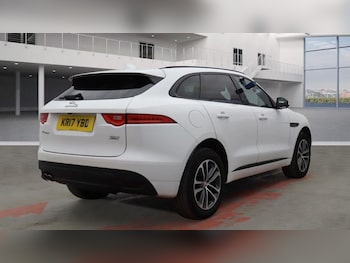 Used Jaguar F-Pace 2017 for sale - 76430086: Photo