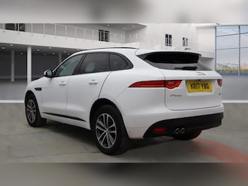 Used Jaguar F-Pace 2017 for sale - 76430086: Photo