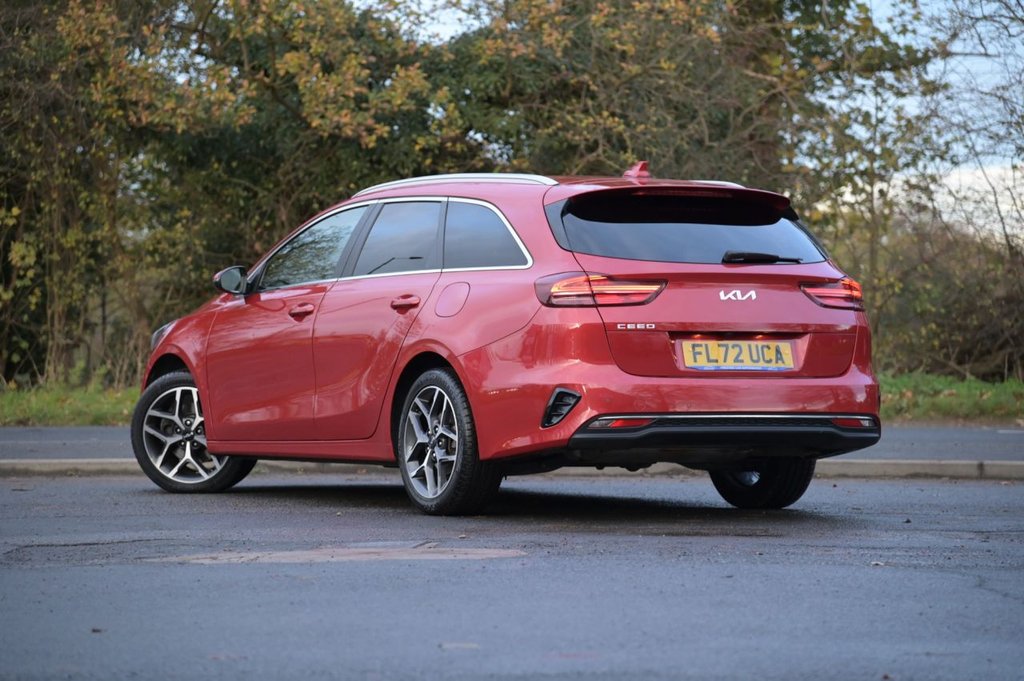 Used Kia Ceed 2022 for sale - 76605009: Photo 2