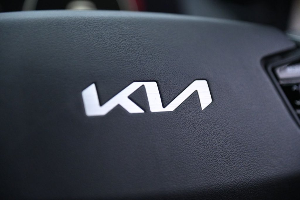 Used Kia EV6 2022 for sale - 77436400: Photo 8