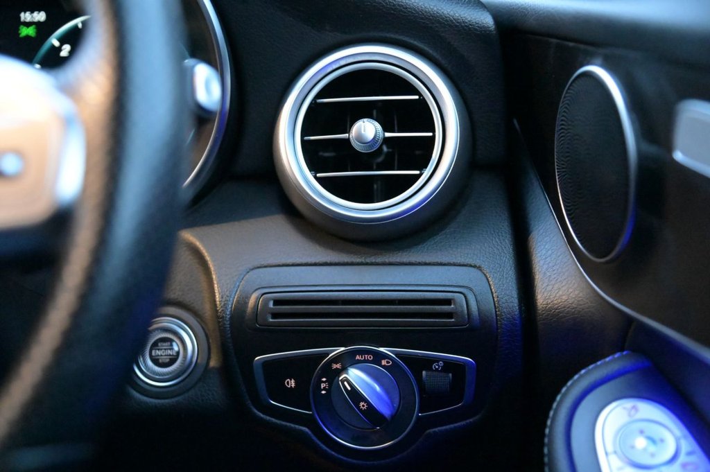 Used Mercedes-Benz GLC 2020 for sale - 76582746: Photo 15