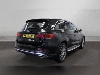 Used Mercedes-Benz GLC 2020 for sale - 76582746: Photo