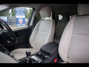 Used Land Rover Discovery Sport 2021 for sale - 74954299: Photo
