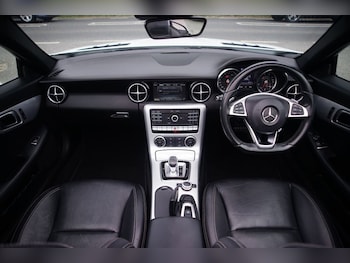 Used Mercedes-Benz SLC 2016 for sale - 75320479: Photo