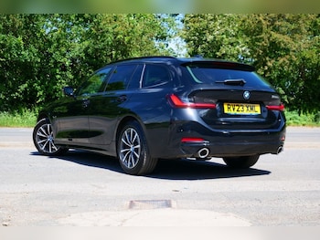 Used BMW 3 Series 2023 for sale - 78682267: Photo