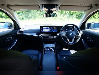 Used BMW 3 Series 2023 for sale - 78682267: Photo