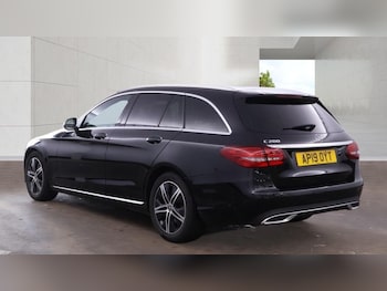 Used Mercedes-Benz C Class 2019 for sale - 78725459: Photo