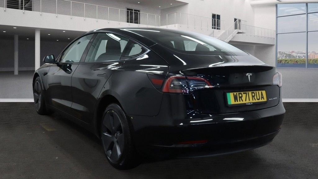 Used Tesla Model 3 2021 for sale - 77288096: Photo 3