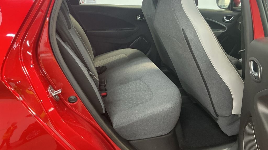 Used Renault Zoe 2021 for sale - 78200527: Photo 8