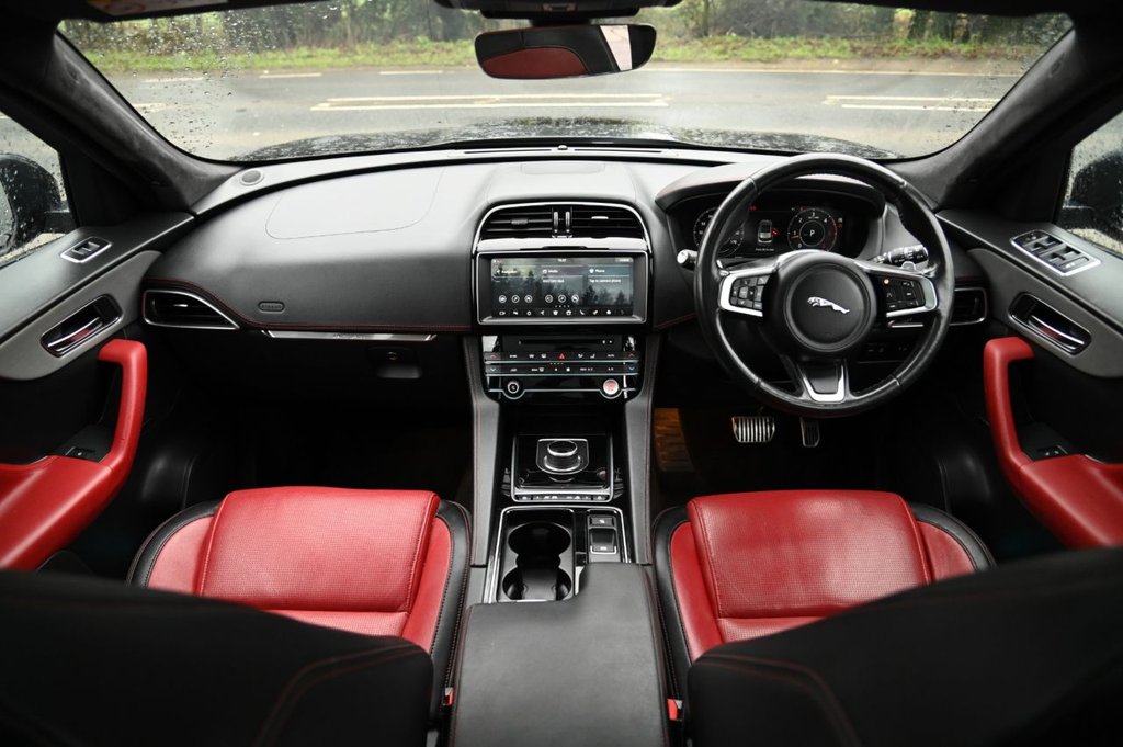 Used Jaguar F-Pace 2019 for sale - 77302798: Photo 17