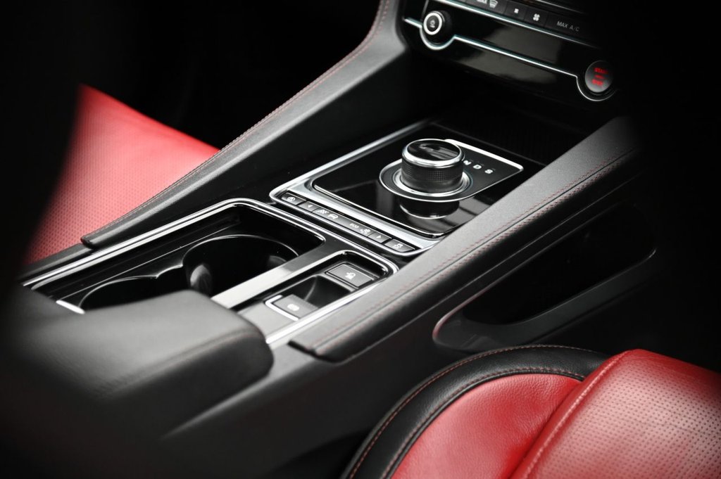 Used Jaguar F-Pace 2019 for sale - 77302798: Photo 22