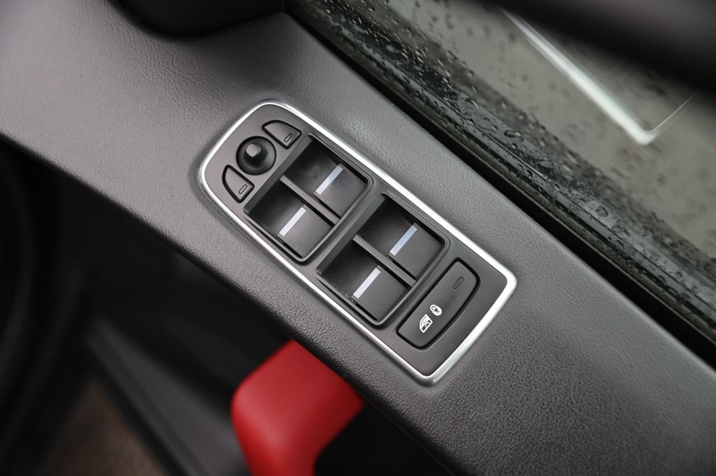 Used Jaguar F-Pace 2019 for sale - 77302798: Photo 27